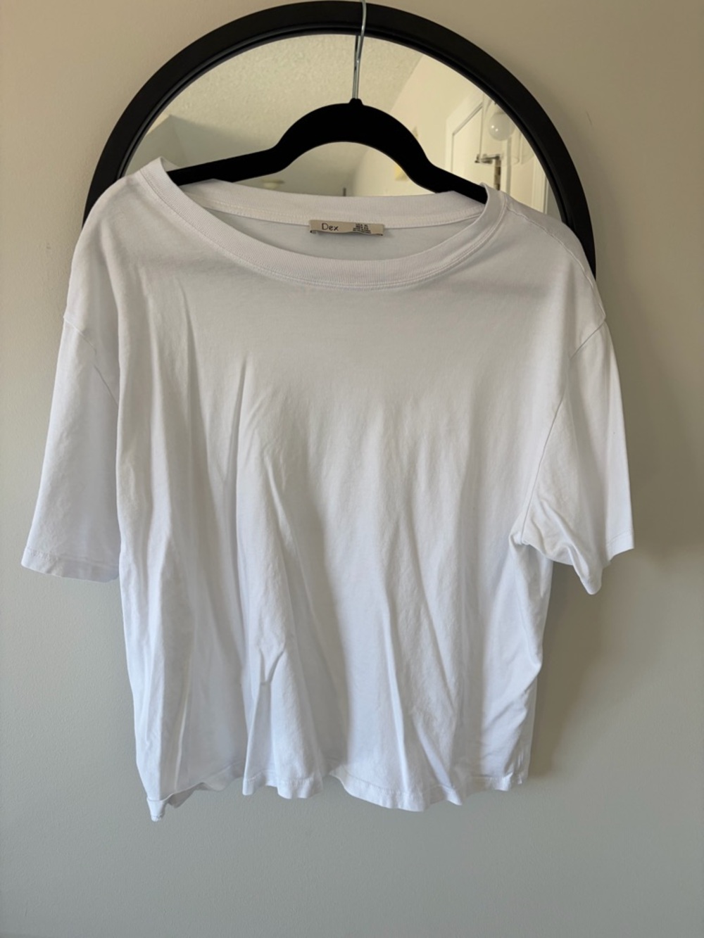 Dex Essential Tee - Picture 2 of 6